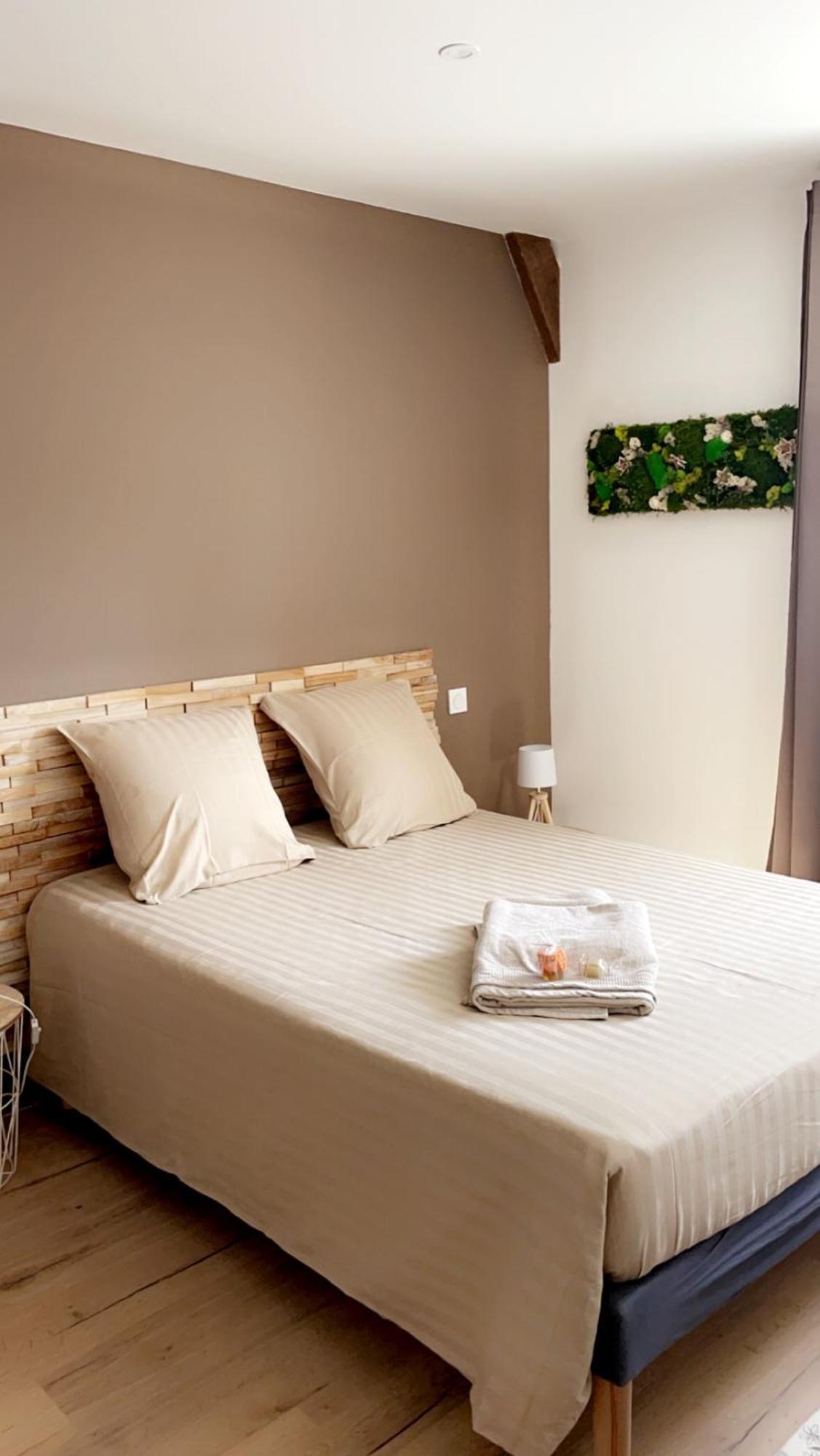 Bed and Breakfast La Grange Du Contoures Castanet  Esterno foto