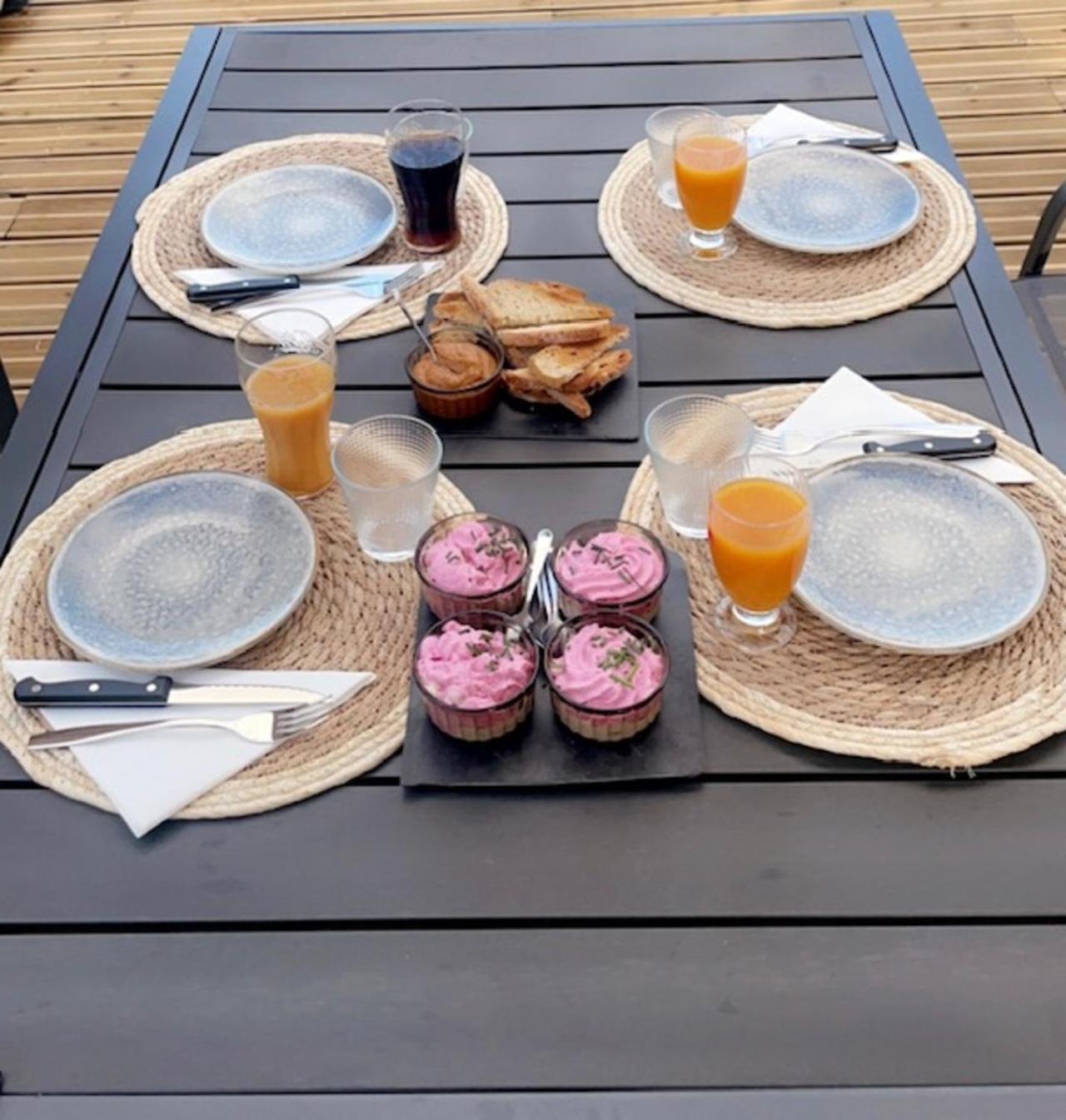 Bed and Breakfast La Grange Du Contoures Castanet  Esterno foto